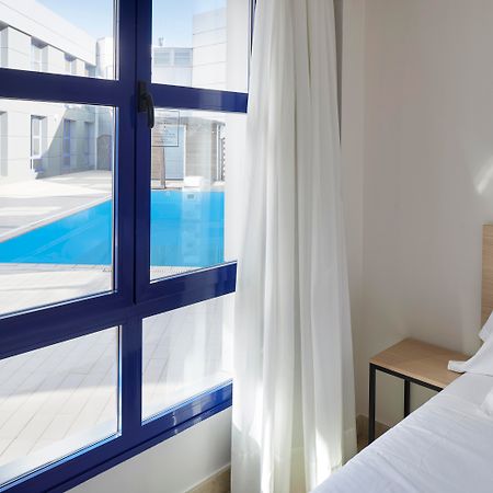 Iraipe Logrono Hotel Bagian luar foto