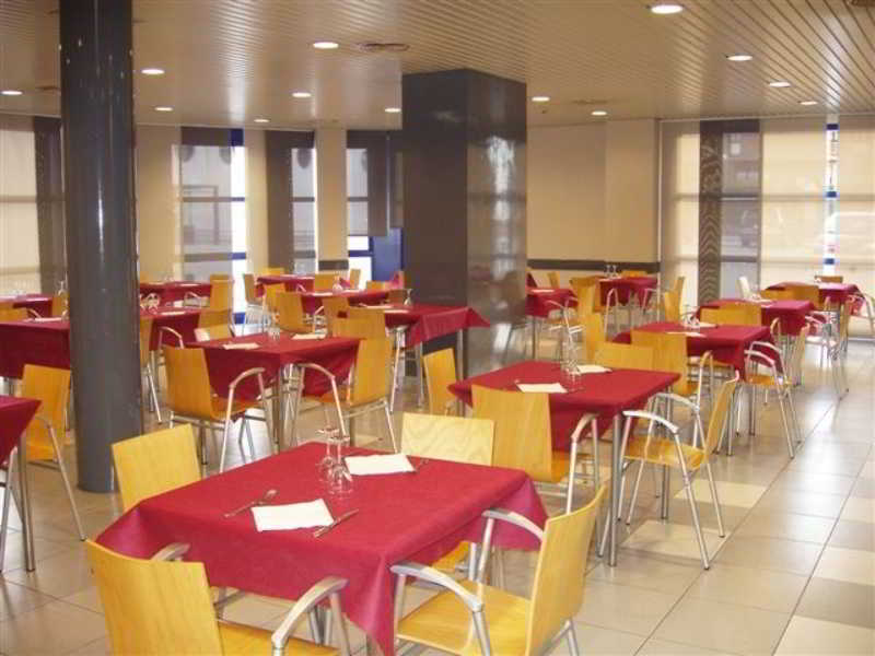 Iraipe Logrono Hotel Bagian luar foto