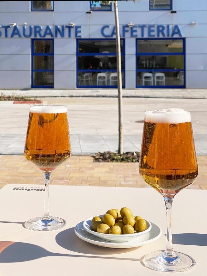 Iraipe Logrono Hotel Bagian luar foto