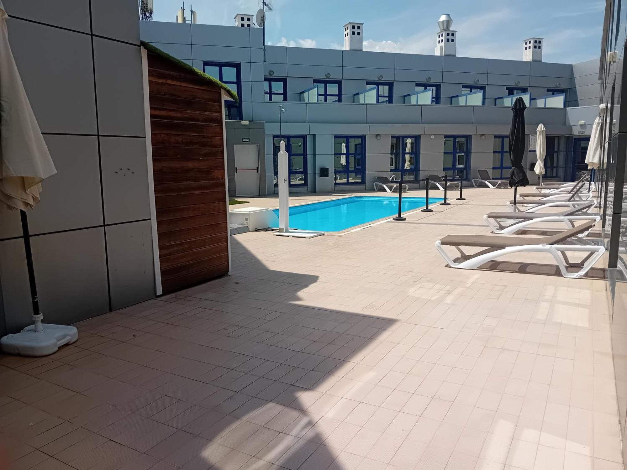 Iraipe Logrono Hotel Bagian luar foto
