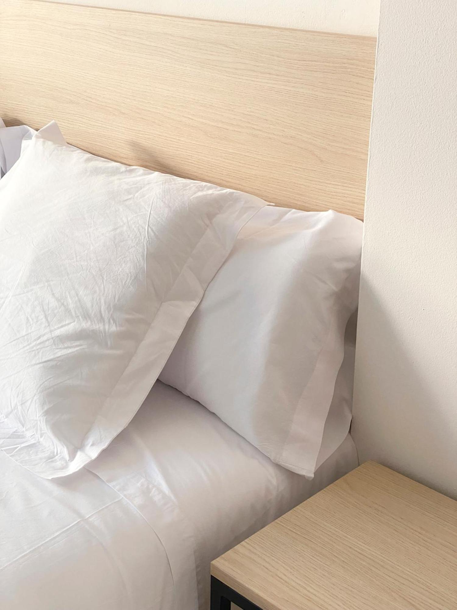 Iraipe Logrono Hotel Bagian luar foto